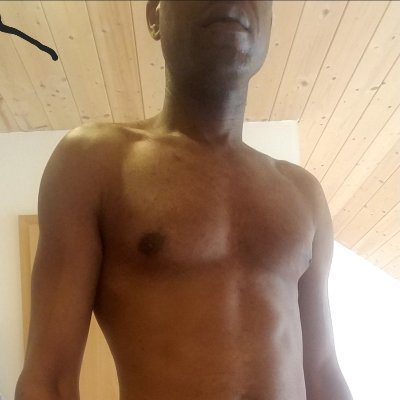 BbcDaren's profile picture. 46 year-old male who enjoys the finer things in life. Non-content creator. Living the LS as originally intended.