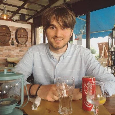 lucaburatti7's profile picture. 
