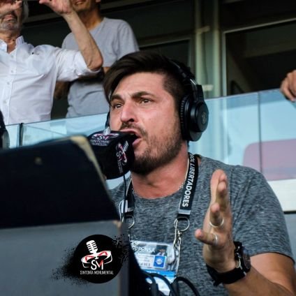 Relato x @sintoniamok y conduzco (Sintonía Monumental-La Tira) soy independiente.
Hincha de #River.
Escribí: #comoteduelelacola.
Instagram: TanoSantarsierook