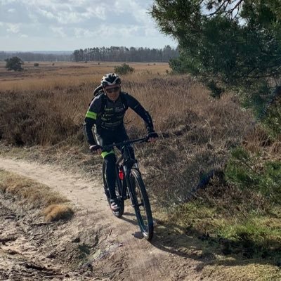 RobSinnige's profile picture. 