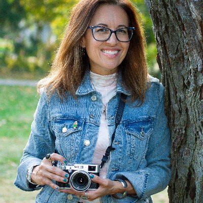 DianaNazareth's profile picture. Lifestyle Photographer • Photography Educator and Founder of Project Kids & Cameras • Education enthusiast.