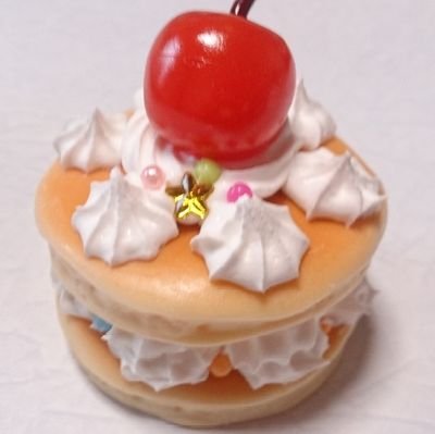 red13nano's profile picture. 成人済21↑ 社畜ヲタク
推しCPは左右または絶対右固定派。好きになったゲーム/アニメ/漫画/小説/映画など雑多
無言フォロー失礼します