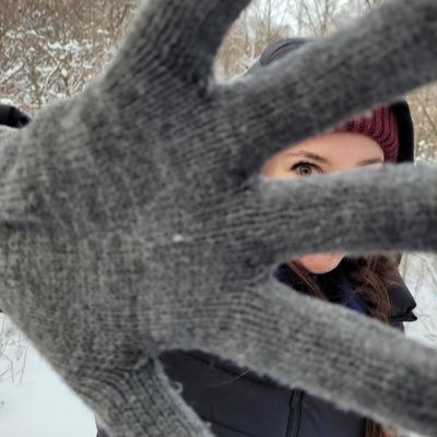Developer 💻 @junocollege | @itsbridgeschool alumna 👩🏻🎓 Foodie 🍣 Geek 👾 Theatre Nerd 🎭 she/her