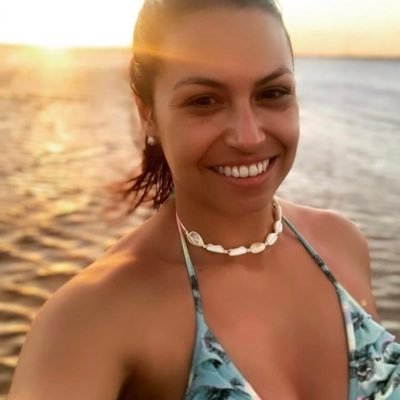 Emily51008947's profile picture. Santa  Mariense,  Gremista mae do Gabi e da Rafa  Um 🤖 trabalha por mim ☺️😎