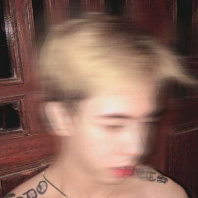 sorry for existing | hypochondriac 

Disturbed - Hold on to Memories
YNW Melly - Mama Cry