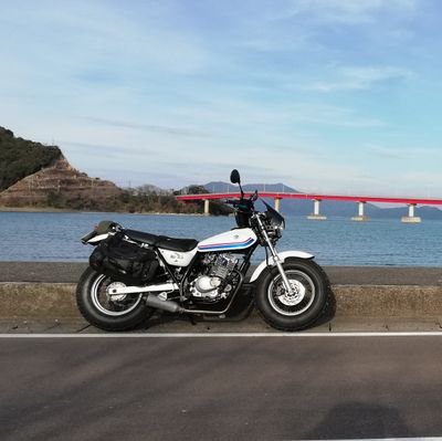 kan44366289's profile picture. #リターンライダー
#バンバン200
　　25年振りのリターンおじさんライダーです。
ちょくちょく一緒に走る相方に「お前が乗るとバンバンがエイプに見える」と言われて凹んでいます。
身長175 cm 
体重76 kg 最近メキメ
キ太ってます❗
フィフティオーバーしました。