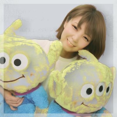 京都在住🏠卓球試合運営屋さん。
羽曳野レイティングのコール姉さん。
向日市レイティングの運営本部姉さん。
P4matchも開催中🏓
今西卓球センター広報部🏓
みかん県出身の卓人。高校野球マニア。
職業:スポーツクラブにいる人。
無類のリトルグリーンメン好き。
謎の病気と日々戦闘中🫨卓人フォロー歓迎👏