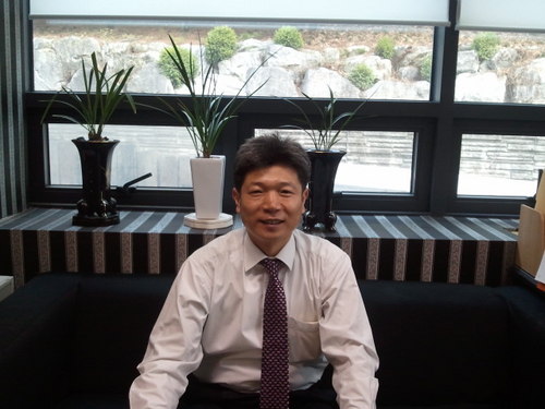 안녕하세요. 기업회생, 개인회생 전문 로펌에서 실무를 담당하고 있는 회생지기 입니다. 더이상 채무로 힘들어하지 마시고 언제든지 문의 주세요 0 2-5 9 5-8 3 7 2 http://t.co/GaPVBVC690
