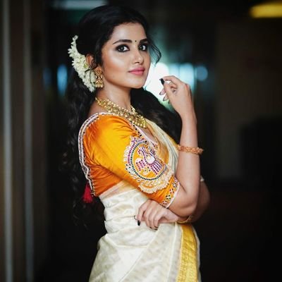 Here only for @anupamahere 😍 Fan page of queen #AnupamaParameswaran ❤️ Smiling Princess👑 AnupamaArmy for Anupama🖤 #FanGirl 💞