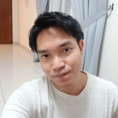 Japenese hard core learner🇯🇵
Speaks Malay, English and Japanese.
Interested in Arabic🇸🇦, Spanish🇪🇸 and French🇫🇷