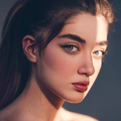 IboIbo217rn's profile picture. عِندَما نَلتَقي سَوف آحتَضِنَكَ بِـ كُل تَعبي ، (وآگلك بَس انتَ حُضـنَك أفيشي )♥️I&R