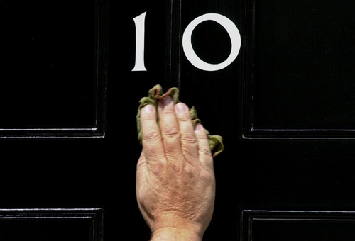 Scrape_No10's profile picture. All the meetings, hospitality and gifts received at No.10. This information has been scraped from the Cabinet Office website by @DataMinerUK using @ScraperWiki