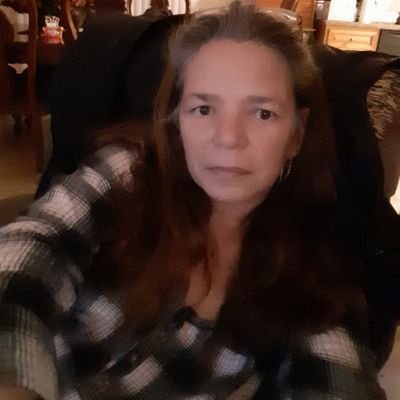 Widowed Christian Social Worker mom of two men. Live and love in Florida.