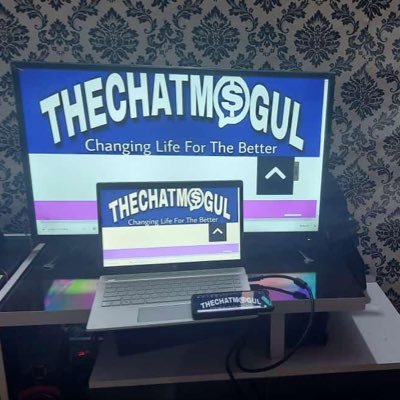Chatmogul_team's profile picture. 