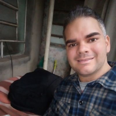 mairton20145870's profile picture. I am deaf sign languages