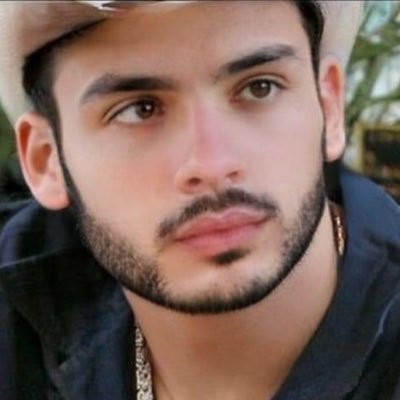 que_enoja's profile picture. Siento un placer enfermizo al hacer enojar a las demás personas porque creo que ahí demuestran su verdadero ser, su esencia más pura.