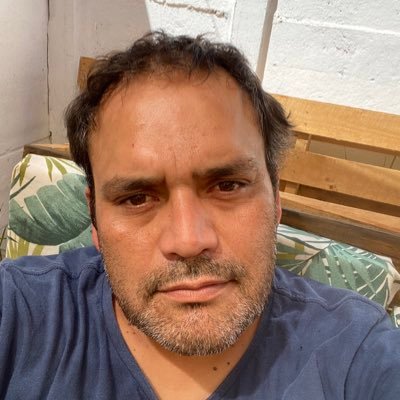 JCEDSM's profile picture. Viñamarino || Libre Albedrío || Grupo O(IV)Rh(-) || Lo más importante es La Familia || Vivo en un país legalmente Corrupto y Coludido ||LA MAGIA ESTÁ EN CREER||