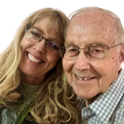 AnneHanson1917's profile picture. Be Kind.