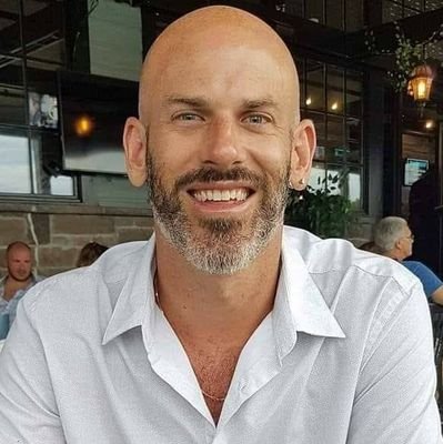 44COE44's profile picture. Lover of all sports.  Smarter than your average bear!