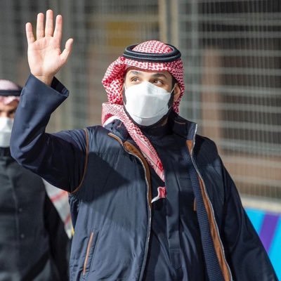 - يعني لو فيه بايو بتابعني مثلا ☹️💔