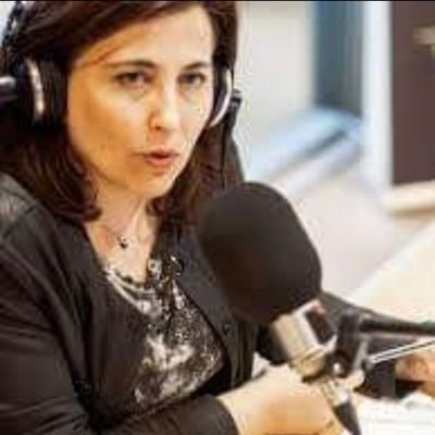 Giornalista di Radio 24, conduce il programma Il Cacciatore di libri (sabato ore 6,30 e 15,30. Disponibile in podcast).