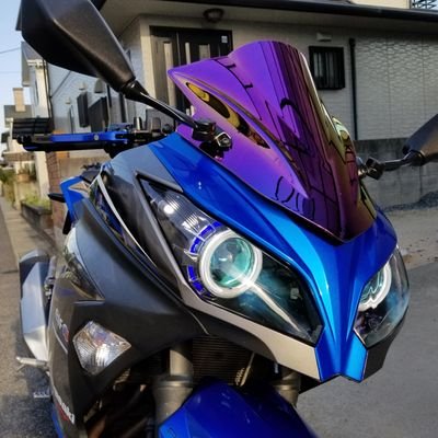 Ninja250 special edition 2016　一旦バイクおりましたが現在立ち上げのため貯蓄を始めてます🙄しばらく時間かかります⏲️
大型自動二輪取得済