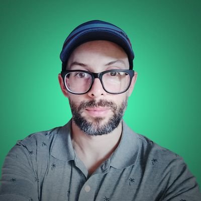 uxmilton's profile picture. Diseñador UX • UI • Gráfico