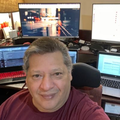 MarioPo51813001's profile picture. Me gusta una buena conversación, con personas de mente abierta.