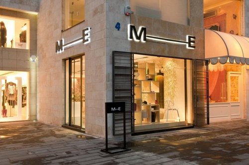 M-E Living is a unique and modern home accessories store located in the best part of Jordan.