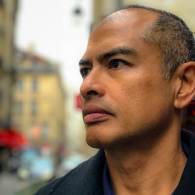 ruelhebron's profile picture. The world's foremost authority on nothing.