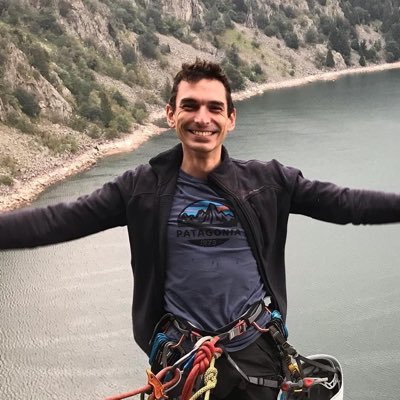 DrFry's profile picture. @fry@mamot.fr Dev .NET / Svelte / Vue. Rock climber. Mountain biker. Insomniaque. Lunatique. Gaucher. Rageux.