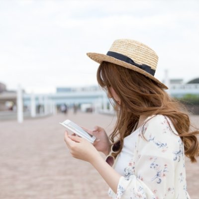 はじめまして!関東住み、わんぱく兄妹のママです*
おしゃれもしたいし、やりたいことも多いので、お金には貪欲!笑
最近は必勝スキルに出会えたので、バイナリーが神!
(昔はただのギャンブラー笑)
師匠の講座の案内もしてます^^
呪術廻戦にもドハマリ中、押しは狗巻さん!
#バイナリー #FX やってる人繋がりたいです