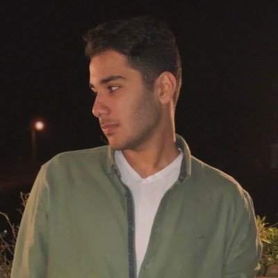 pouyaaghajanii's profile picture. 