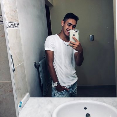 en el cielo tengo un ángel que guía cada uno de mis pasos 🫶🏻🫀