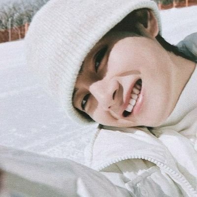 방탄소년단~
🅾︎🆃︎7💜
💜𝑆𝑝𝑟𝑖𝑛𝑘𝑙𝑒𝑆𝑝𝑟𝑖𝑛𝑘𝑙𝑒𝑃𝑢𝑟𝑝𝑙𝑒💜
ʙᴏʀᴀʜᴀᴇ💜
𝗸 . ⊹ 𝘵𝘢𝘦 𓄹 .♥︎
ᶠᵃˡˡⁱⁿ ⁱⁿ ˡᵒᵛᵉ ʷⁱᵗʰ 김태형!