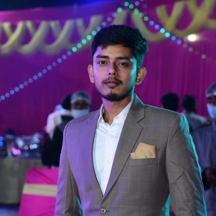 भारतीय।छात्र।लेखक।कवि।जिज्ञासा की आशा में।मैं से हम की ओर।
ज्ञान लेने और देने के लिए हमेशा आह्लादित।
इलाहाबाद विश्वविद्यालय💪🏻
गृह जनपद-गोरखपुर
🇮🇳🇮🇳🇮🇳