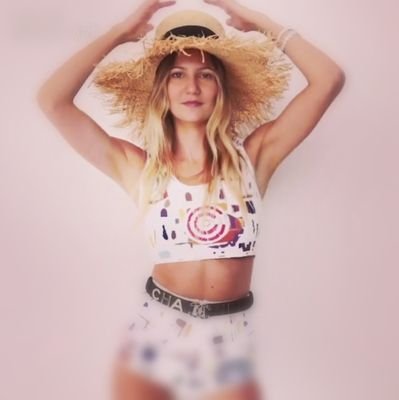 Sofia23328630's profile picture. 