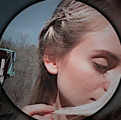 moon_solmaz's profile picture. ✨🌵