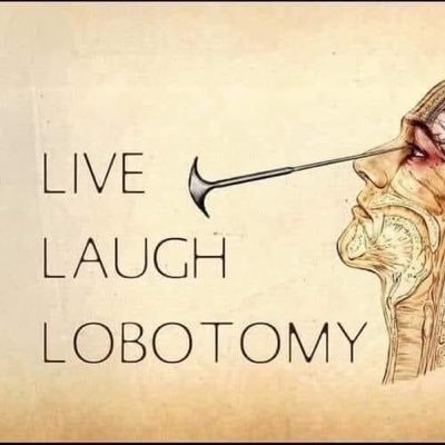 attack_kat's profile picture. https://t.co/MK0AvruoHm  One lesbian, two consoles, a billion games