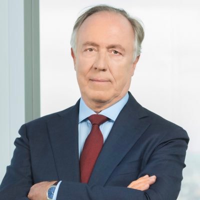 Economista. Embajador en el Reino de Arabia Saudita, Ex Pres YPF, Secretario de Finanzas 2002-05, cuando negocio dos acuerdos con el FMI y el canje del 2005