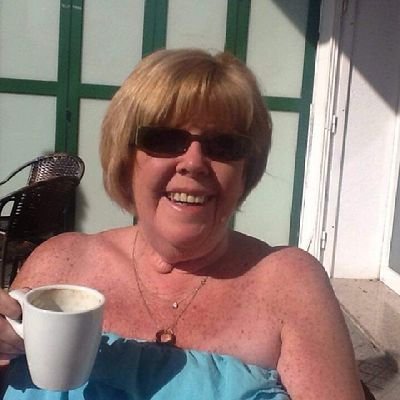 AnneAnnegay711's profile picture. 