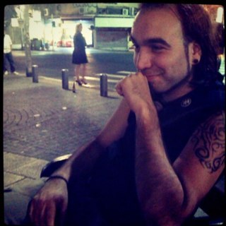 eggi's profile picture. A proud father to Ze'ev and Gwyneth, a cook, a music lover, a good listener.