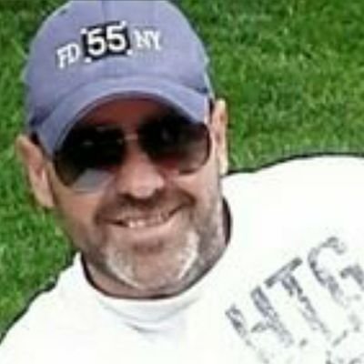 Sevillista a muerte... aunque disfrutandote desde la distancia.