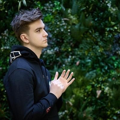Deevo Profile