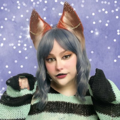 31. queer femme she/her 🏳️🌈 👻 Monster fucker/creature lover 👻 bitchy, switchy, deepthroating, pussy stuffing princess. sex toy collection OTY nominee '19