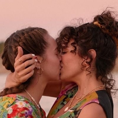 cronicaluimelia's profile picture. Soy 🦁 y también escribo ¿Destino o casualidad? https://t.co/b7VUAcjjyb?