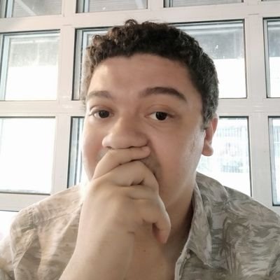 Rogermed3's profile picture. Descabelado, histérico e piegas.