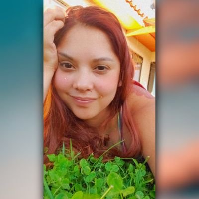 🧜🏻♀️ Feminista
👩💼 Contador Auditor
👨👩👧 Madre de una niña perfecta
🍷 La vendedora de Decantadores