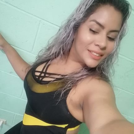 Instructora de baile, CKB, spinning y estilista profesional