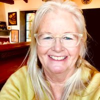 Holly Goldberg Sloan (@hgoldbergsloan) 's Twitter Profile